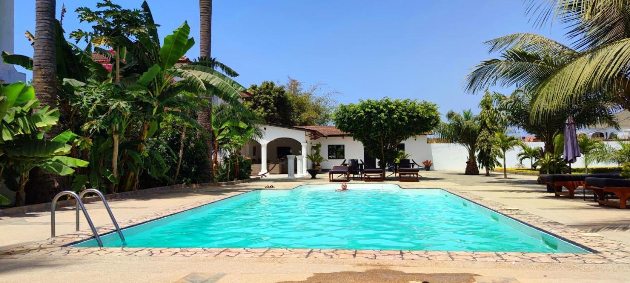 Dulaa Deema Residence Brufut Heights Tranquil Exterior photo