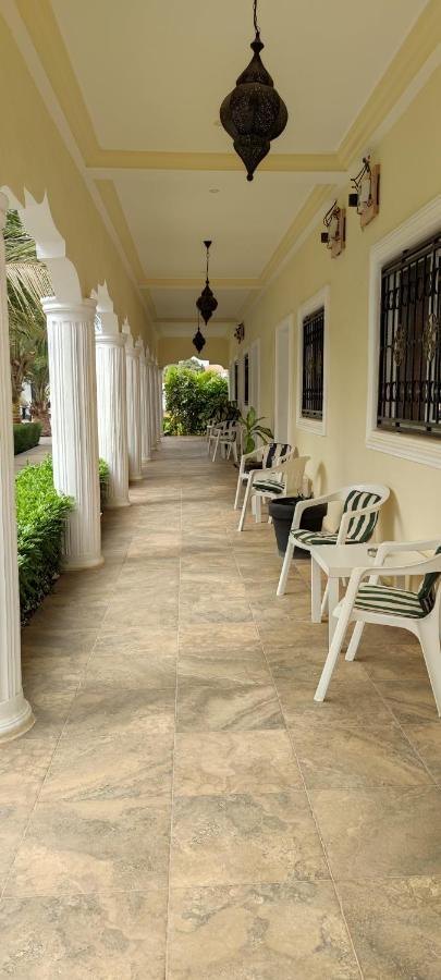 Dulaa Deema Residence Brufut Heights Tranquil Exterior photo