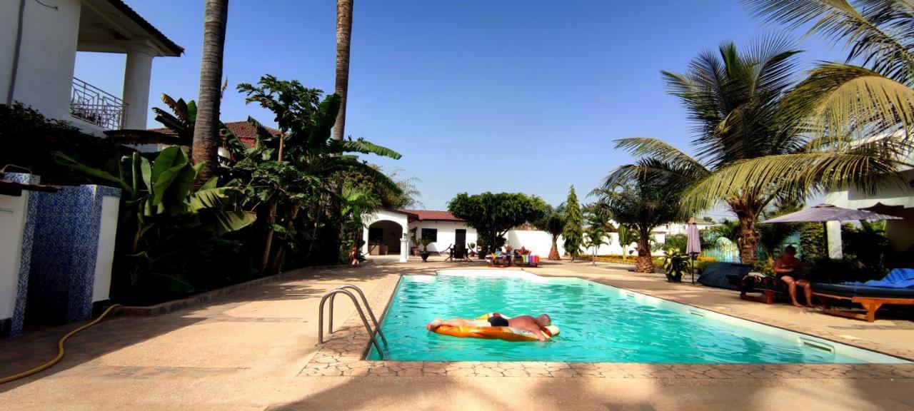 Dulaa Deema Residence Brufut Heights Tranquil Exterior photo