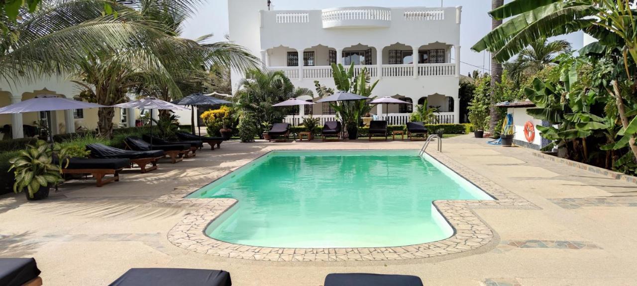 Dulaa Deema Residence Brufut Heights Tranquil Exterior photo