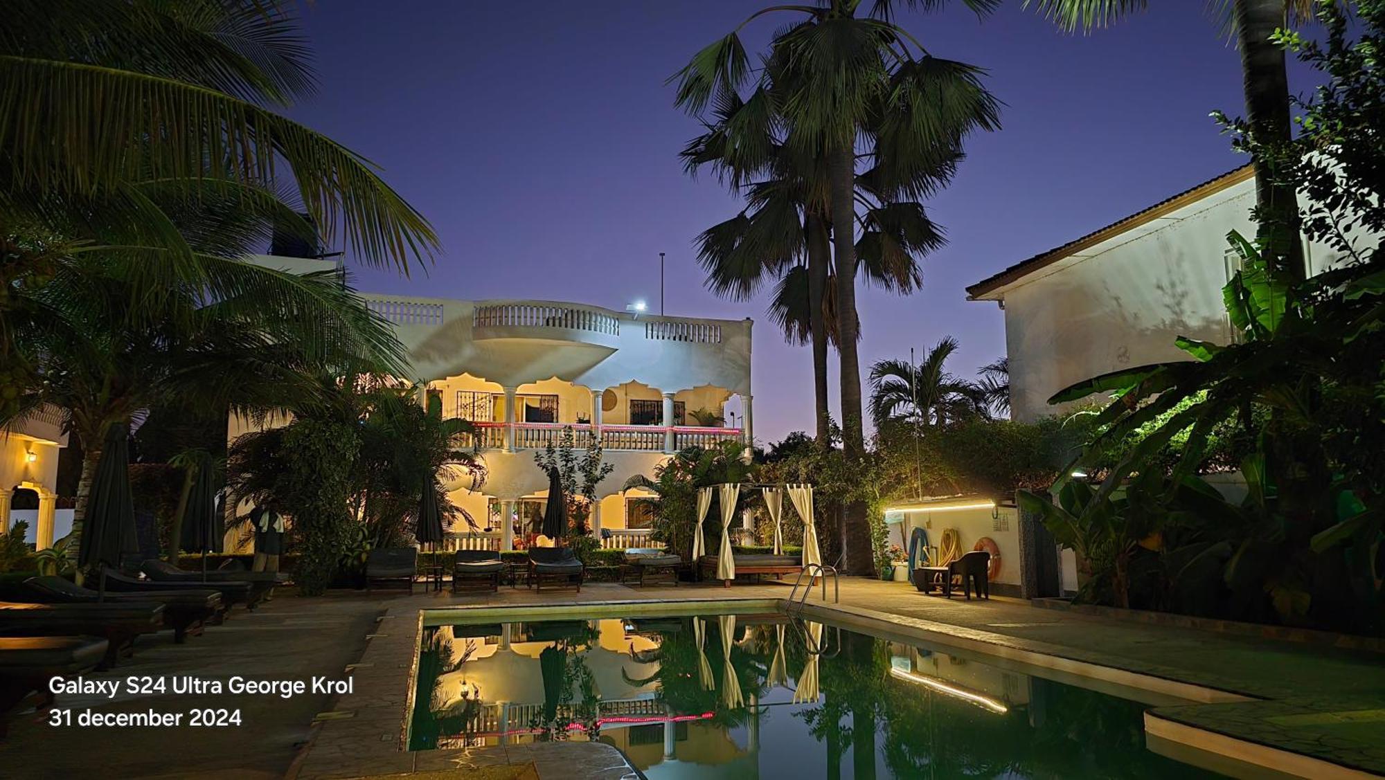 Dulaa Deema Residence Brufut Heights Tranquil Exterior photo